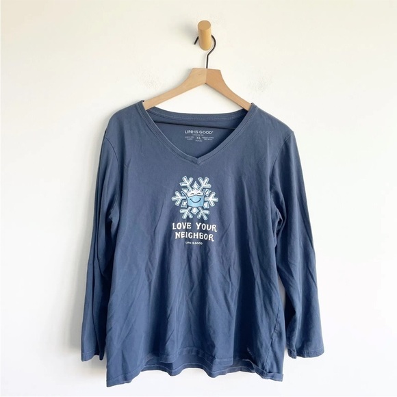 Life Is Good Women's Crusher T Shirt LS Love Your Neighbor Snow Flake Blue XL - Picture 1 of 9